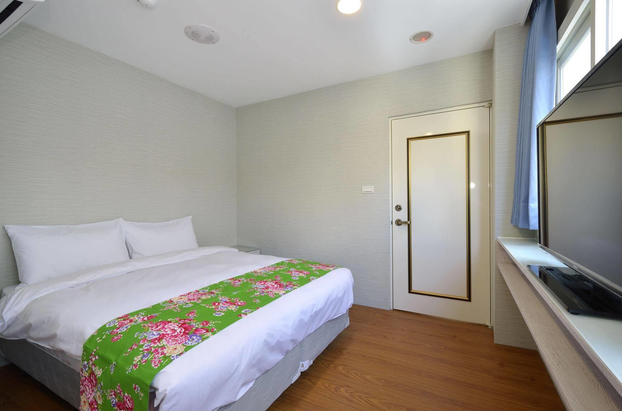 Mini Box Hotel Ταϊπέι Εξωτερικό φωτογραφία